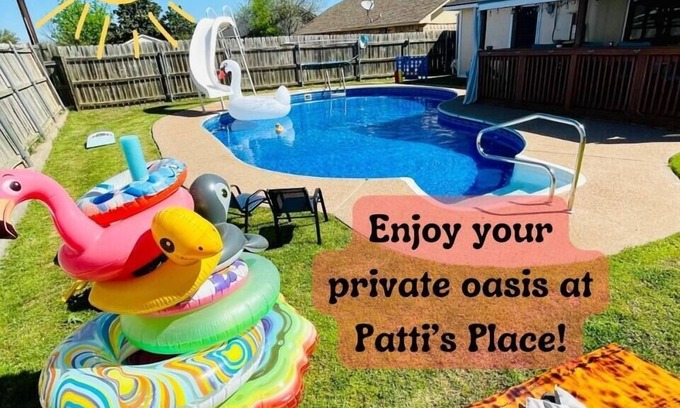 Abilene House | Patti's Place (POOL | Sleeps 9)!