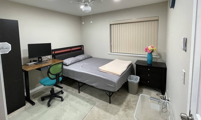 Almaden Lake House | Peace and healing beauty room with every facility with a deeply caring host.