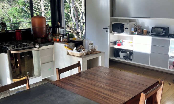 Goncalves House | Peaceful cottage with WiFi in charming Gonçalves