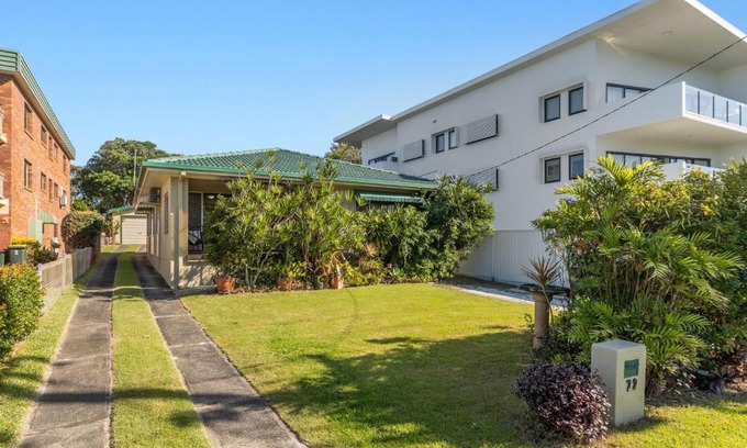 Kingscliff House | Peaceful Pearl Cottage