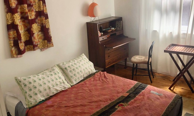 Bondi Apartment | Peaceful retreat minutes from famous beaches and rambling walking trails