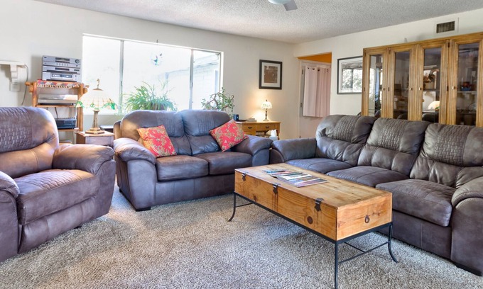 West Sedona House | Peaceful Sedona Retreat - Walking distance to popular hiking trails!