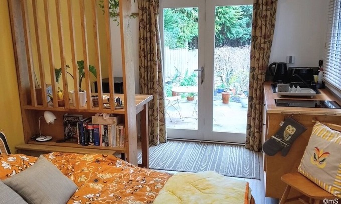 Westbury Apartment | Peaceful separate annexe with bed, kitchen, shower room and patio area.