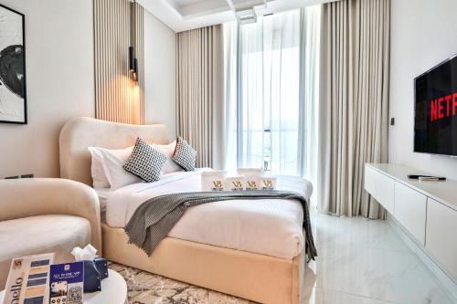 Al Barsha Apartment | Peaceful Studio with Resort Amenities Samana PV by Vibel