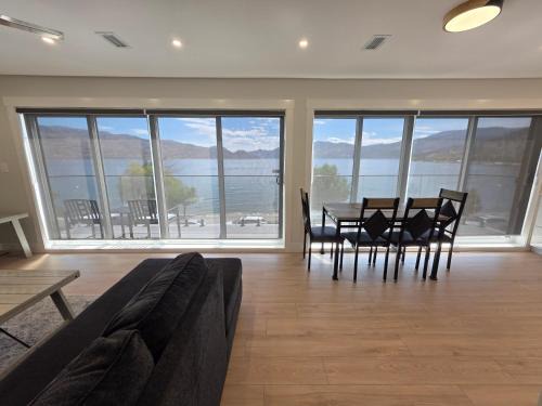 Central Okanagan Apartment | PeachView Deluxe Suites 301