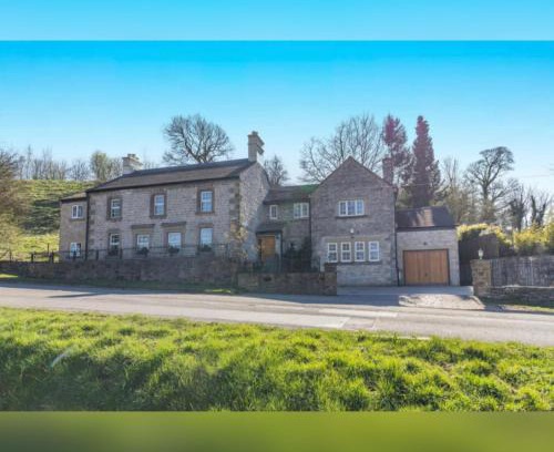 Ashford-in-the-Water House | Peak District Period Property near Chatsworth House