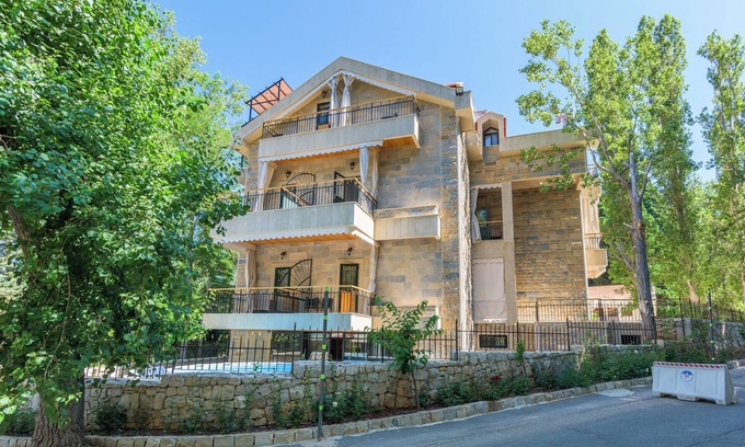 Kfardebian Apartment | Pearl of Faqra Studios & Apartments