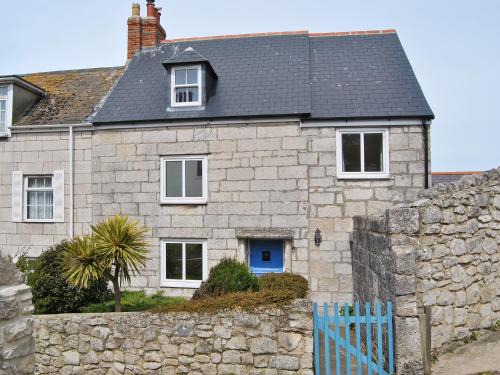 Portland House | Pebbles