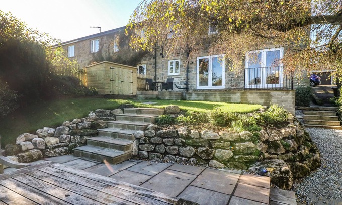 Threshfield House | PEGGY'S PLACE, family friendly, with a garden in Threshfield
