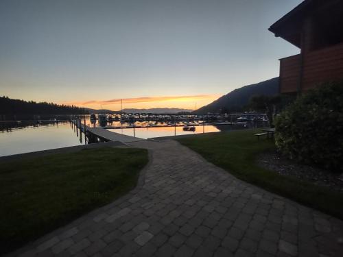 Hope Resort | Pend Oreille Shores Resort