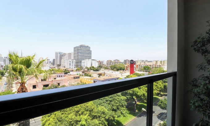 Country Club Apartment | Pendragon by Wynwood House