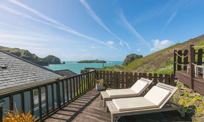 Mullion Cottage | PENELOPE, pet friendly, luxury holiday cottage, with pool in Mullion