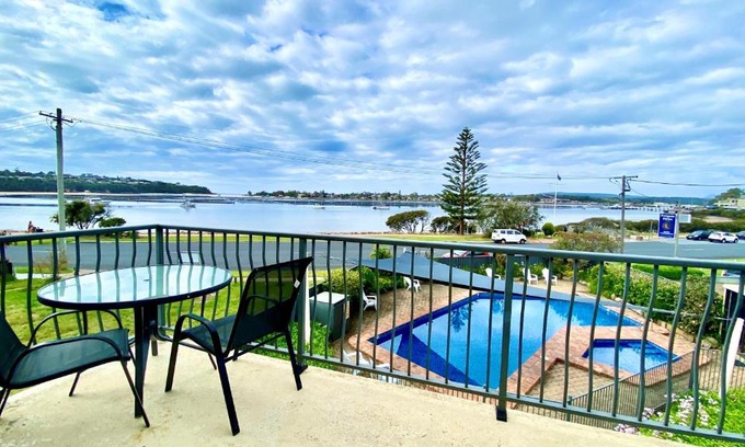 Merimbula Apartment | Penguin Mews Merimbula