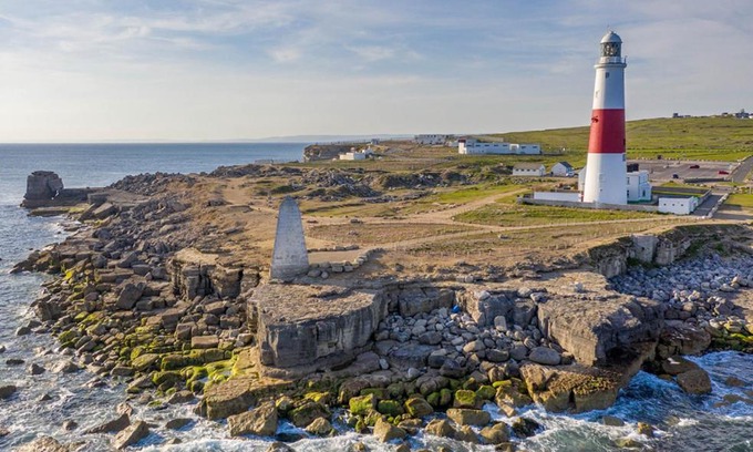 Isle of Portland House | PennWay House - Two Bedroom House on Portland Bill with Sea Views!
