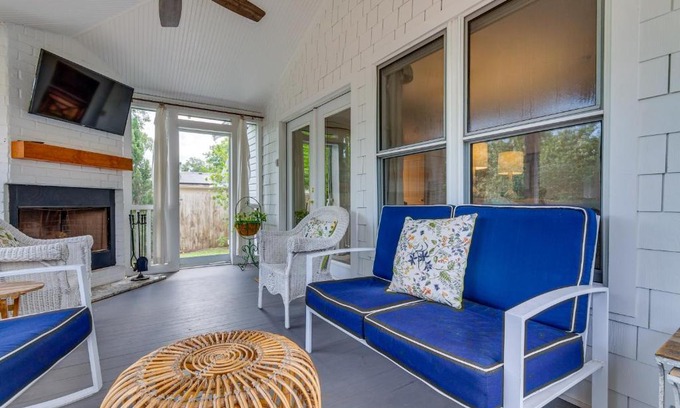 East Hill House | Pensacola Paradise Furnished Deck and Gas Grill!