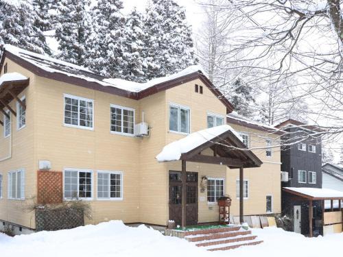 Iida House | Pension Alps Hakuba