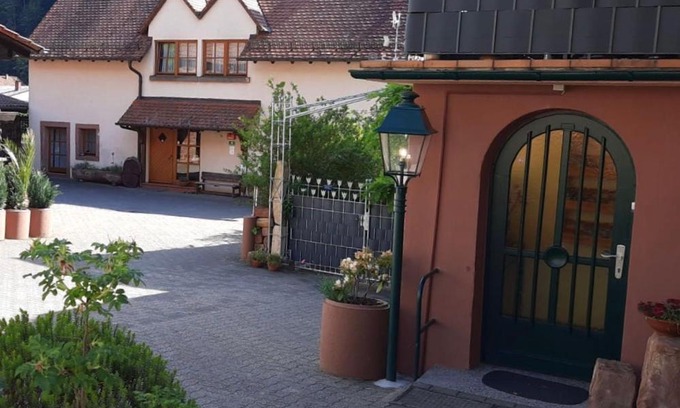 Hinterweidenthal House | Pension - Gästehaus Zum Pfälzerwald