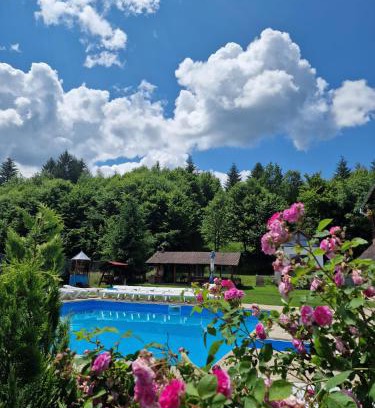 Harseni House | Pensiunea Andreea