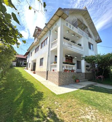 Baia de Fier House | Pensiunea Angelica