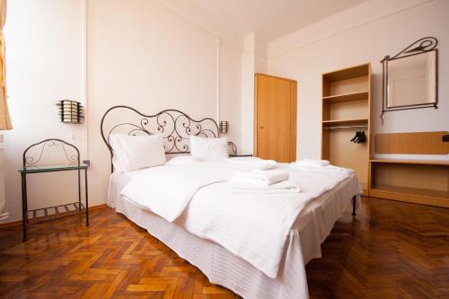 Satu Mare House | Pensiunea Tranzit