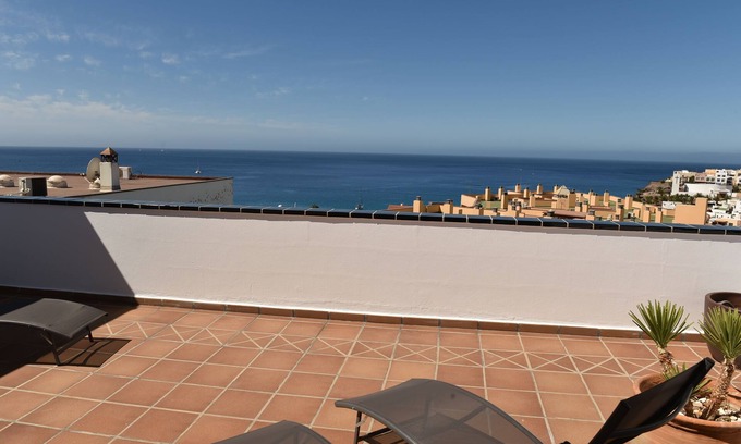 Morro Jable Apartment | PENTHOUSE 120m2, 200m from the beach, sea and village views