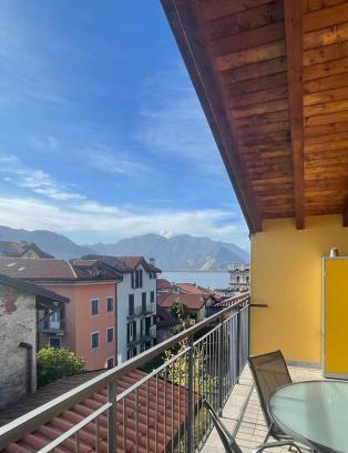 Pallanza Apartment | Penthouse Federico with lake view - Residenza Silvana