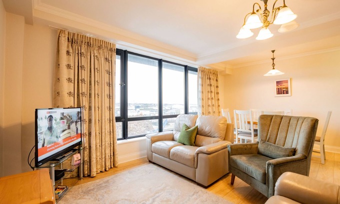 Galway City Centre Apartment | PENTHOUSE with Harbour and Panoramic Water Views. Private Rooftop Terrace. Family Friendly. Free Parking