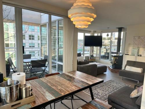 Downtown Vancouver Apartment | Penthouses of Beach Ave