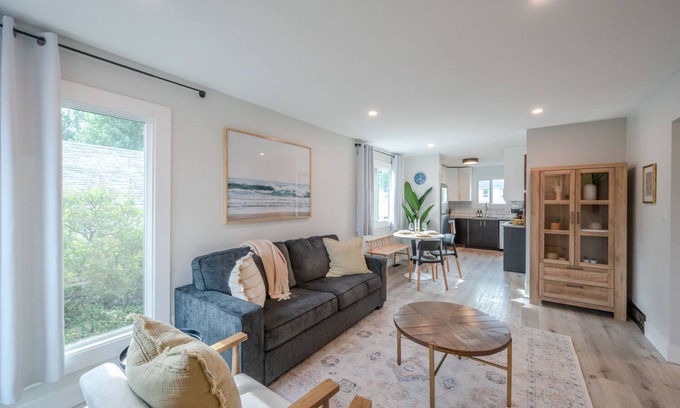 Okanagan-Similkameen House | Penticton Lake House