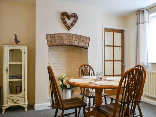 Enderby House | Peppercorn Cottage