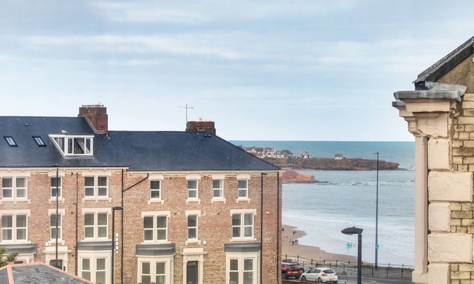 Tynemouth Apartment | Percy Apartments - By Week2Week