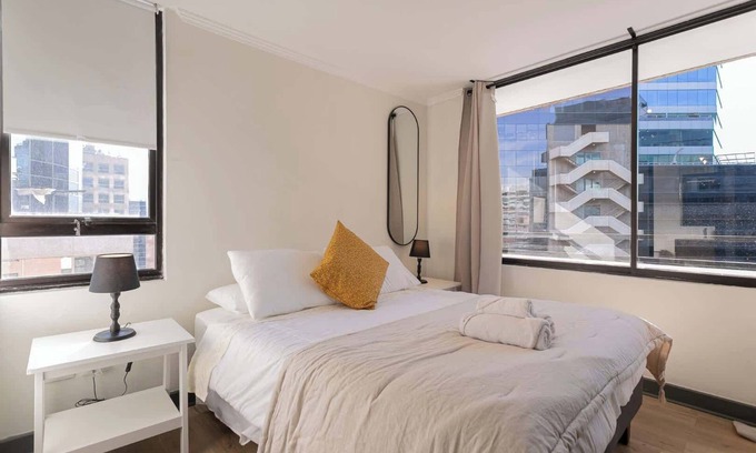 Santiago Apartment | Perfect 2BE 2BA close to the metro