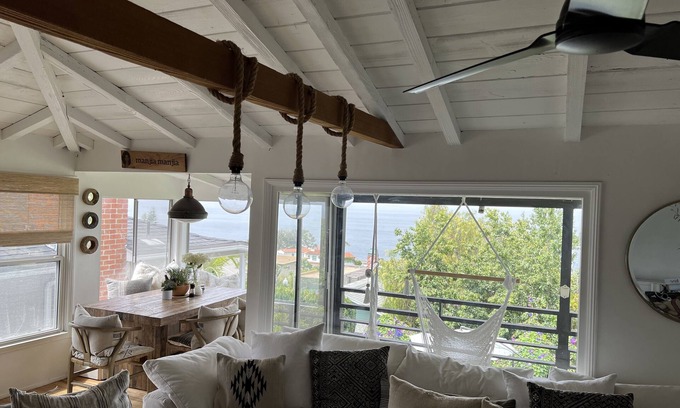 South Laguna House | Perfect Beach Cottage for families - Walk to beach, trolley to downtown. Perfect