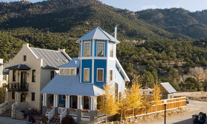 Buena Vista House | Perfect BV Home Base, Downtown on the River Park