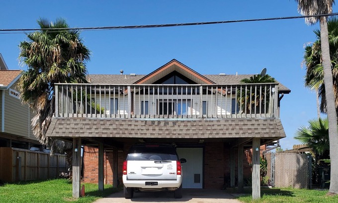 Galveston House | Perfect for Large Groups