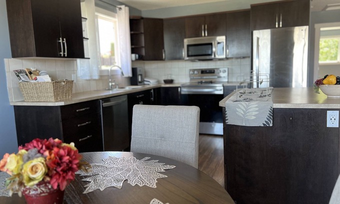 Black Mountain House | Perfect hidden getaway in the heart of Kelowna