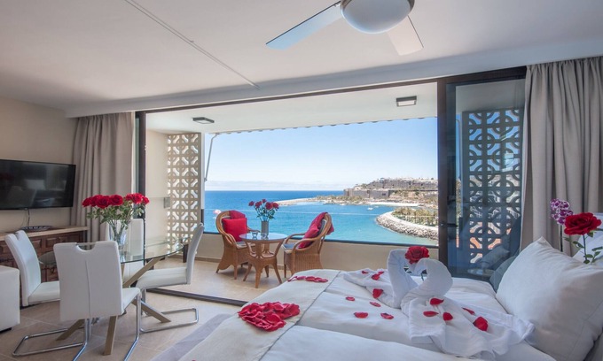 Patalavaca Apartment | Perfect honeymoon or romantic getaway in Gran Canaria