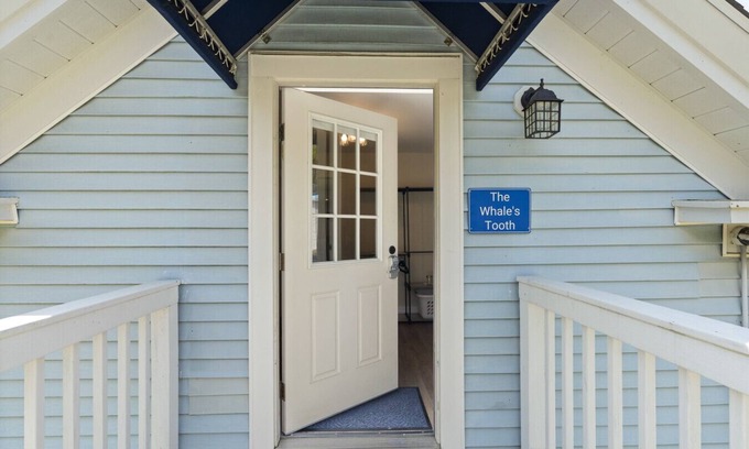 Boothbay Apartment | Perfect location for Mid-Coast attractions
