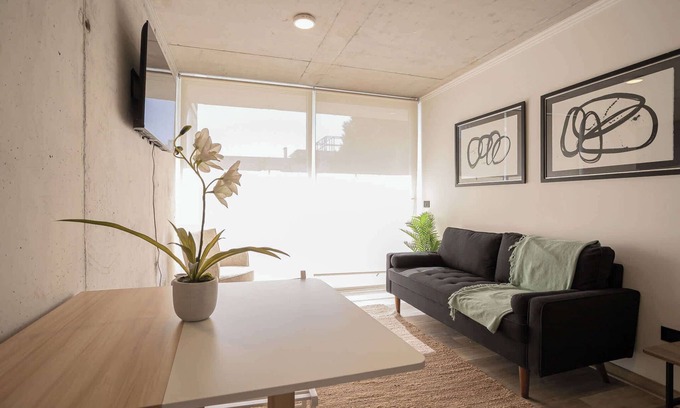 Santiago Apartment | Perfect Lodging La Reina Connection and Comfort