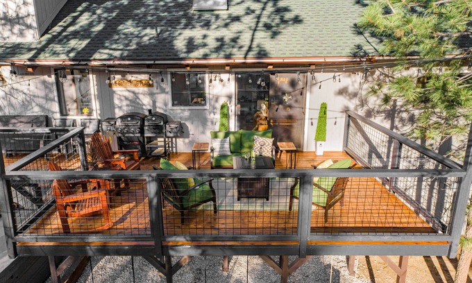 Fox Farm Ski Chalet | Perfect Mountain Modern Chalet-5 min to the slopes