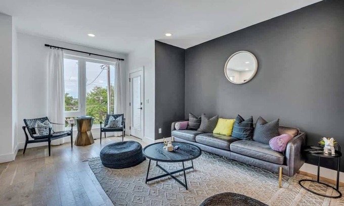 Hope Gardens House | Perfect Nashville Retreat Skyline Views