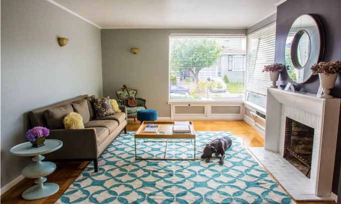 Lakeshore House | Perfect & Stylish Vacation Gem of a House 5 Minutes from Beach & San Francisco