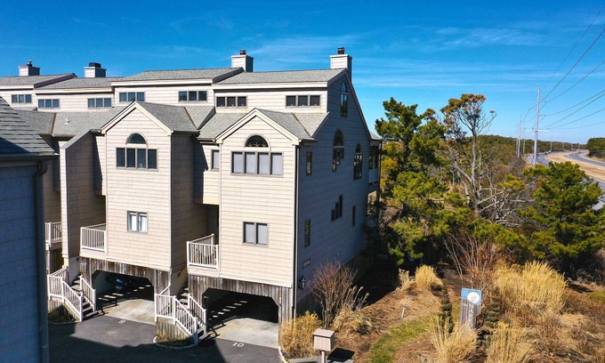 Fenwick Island House | Perfectly Located 3-bed townhouse end unit near Fenwick Island Beach! Wifi Available, Pool, Close to the Beach and restaurants!