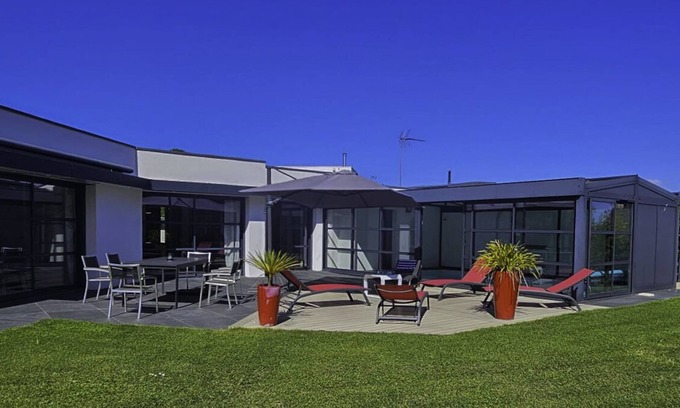 Concarneau House | PERLE Contemporary house with private pool CONCARNEAU