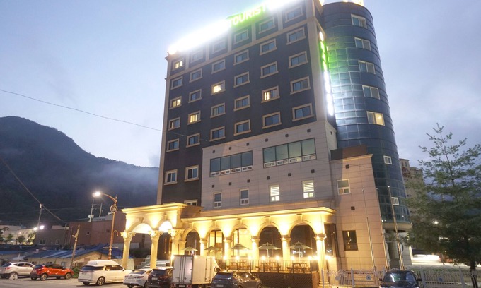 Jeongseon Hotel | Persimmon Tourist Hotel