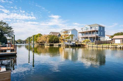 Brigands' Bay House | Pescadora by Rather Be Properties