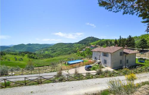 Monte Santa Maria Tiberina Apartment | Pet Friendly Apartment