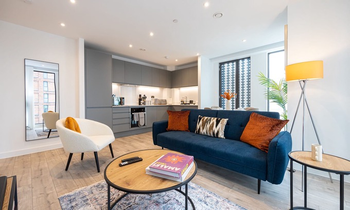 Manchester City Centre Apartment | Pet friendly 2BR near Piccadilly | Asquare Letting, Victoria House 1303