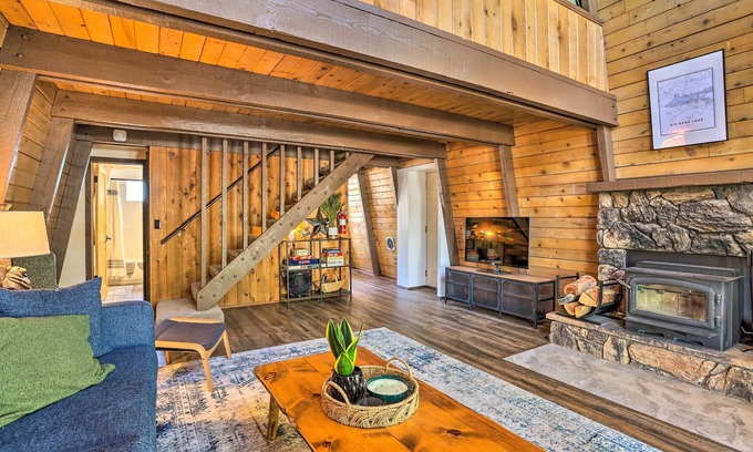 Big Bear Lake Cottage | Pet-Friendly Cottage, Walk From Big Bear Village!