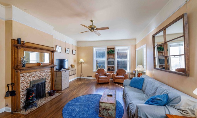 Downtown Bozeman Condo | Pet friendly, historic flat w/great location, AC & fireplace - Fisherman's Flat on Main Street!